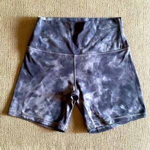 Lululemon Align High-Rise Short 6”